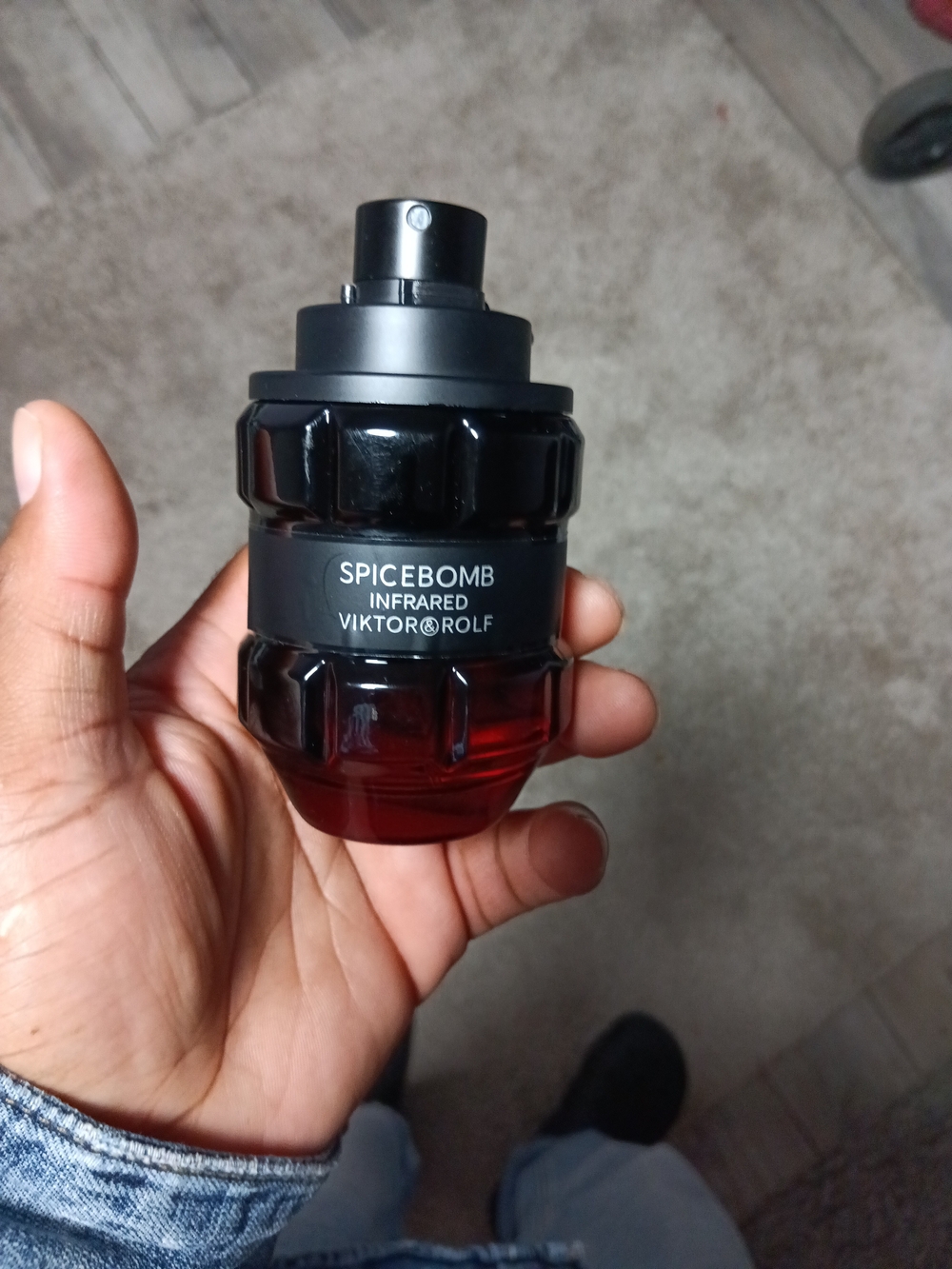 Viktor & Rolf Spicebomb Infrared Red and Black Gradient Bottle